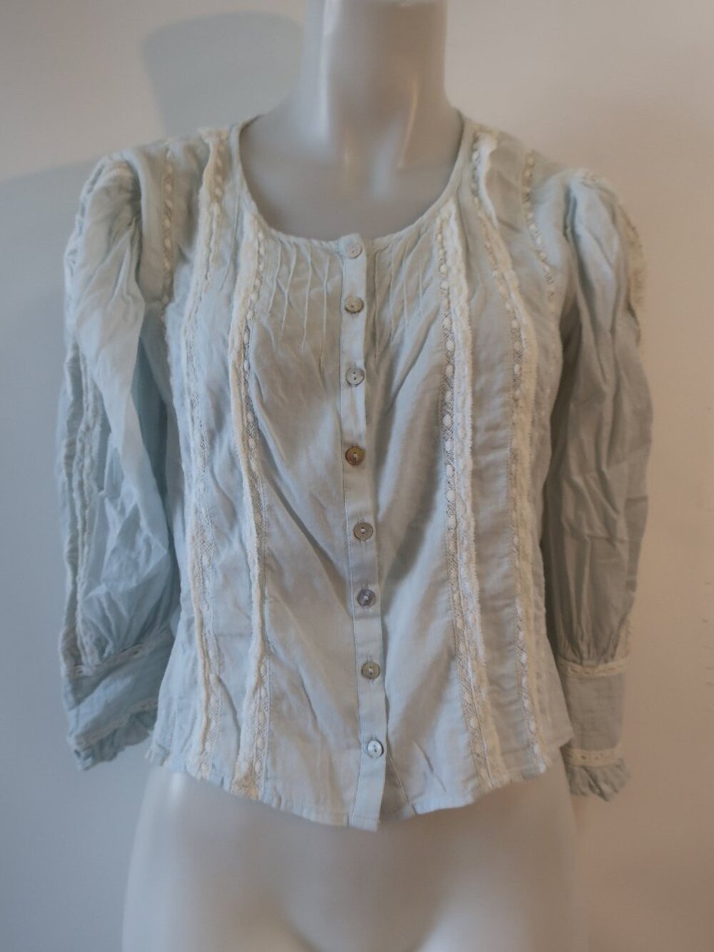 Womens LoveShackFancy Blue White (Item-402) Pintuck Pleats Lace Trim Blouse XS
